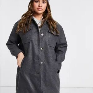 Vero Moda Gray Utility Jacket with Relaxed Fit